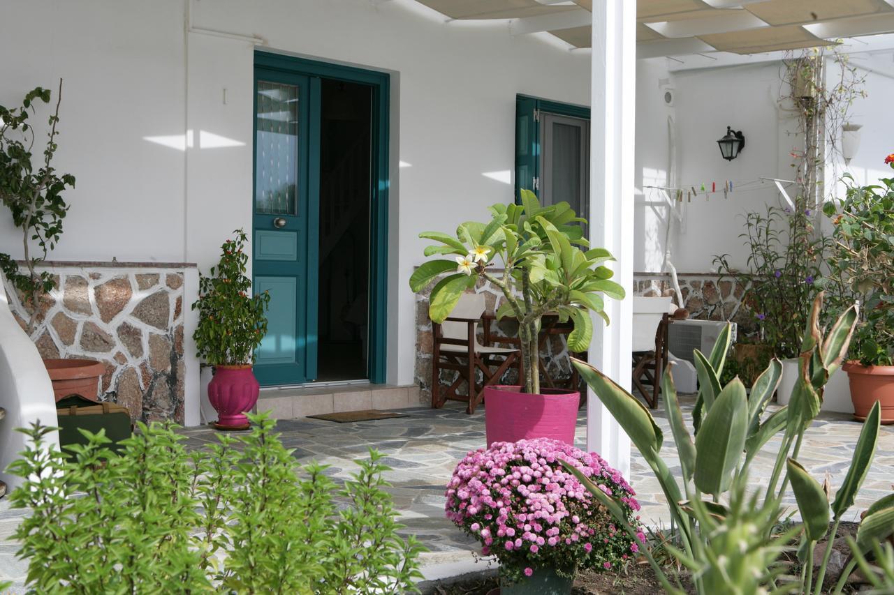 Seaside Apartments Αδάμας Εξωτερικό φωτογραφία